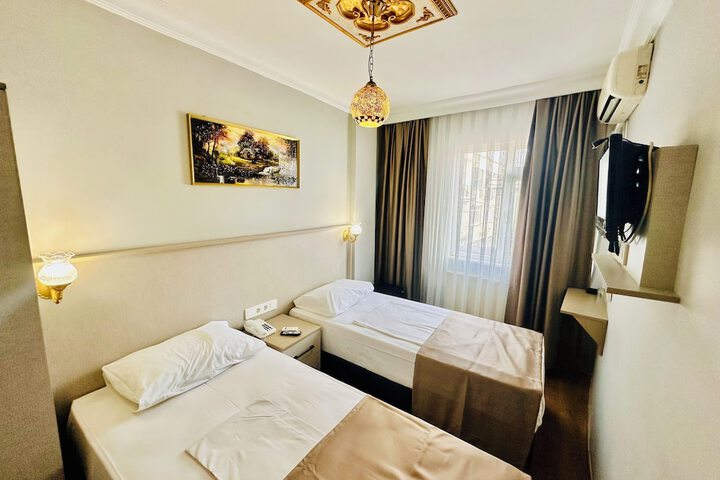Room 22 of 56