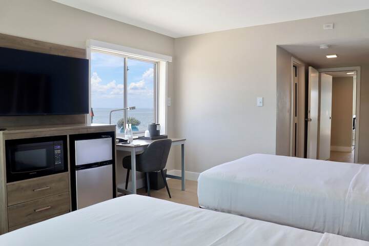 Room 26 of 65