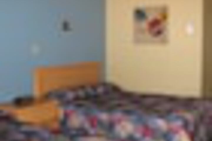 Room 14 of 36