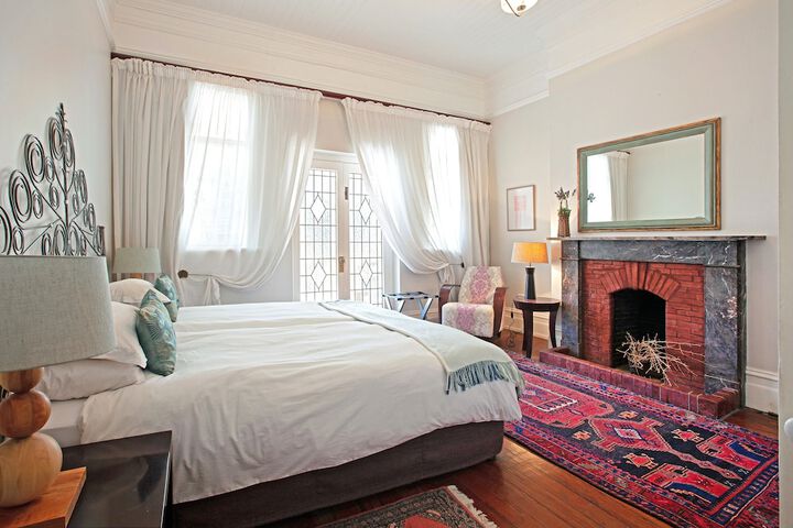 Room 3 of 56