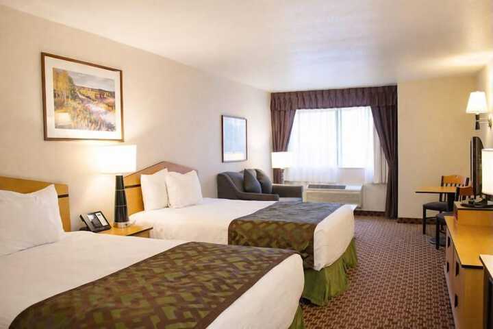 Room 8 of 23