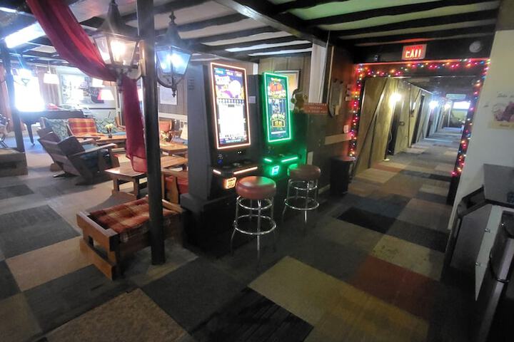 Hotel Interior 77 of 118