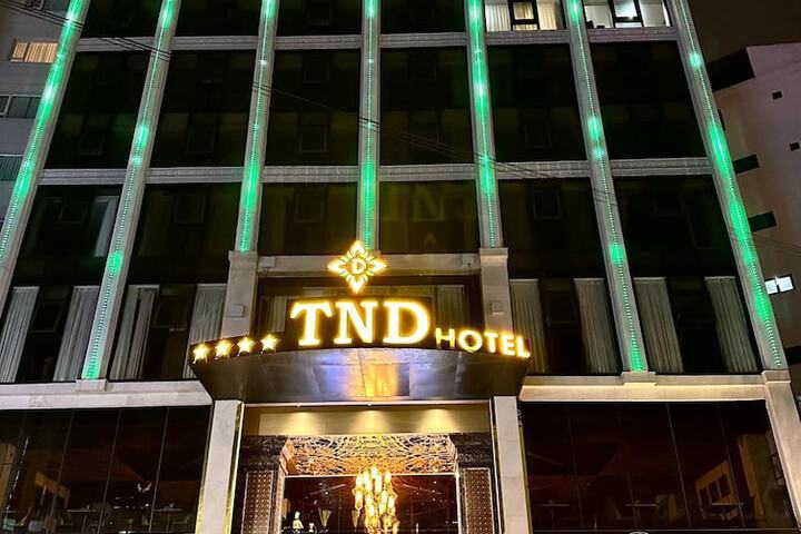 Hotel 100 of 121