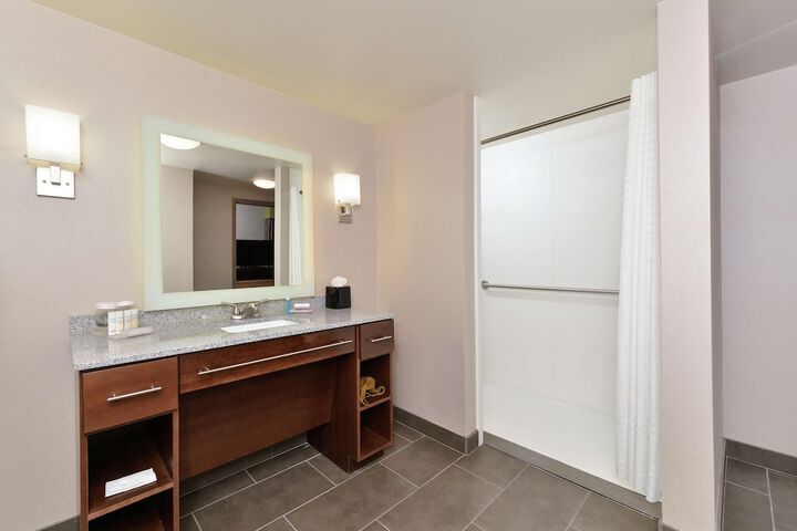 Bathroom shower