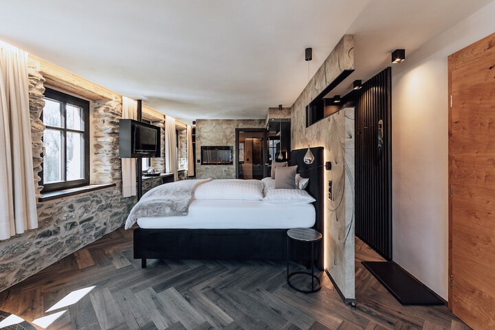 Room 22 of 70