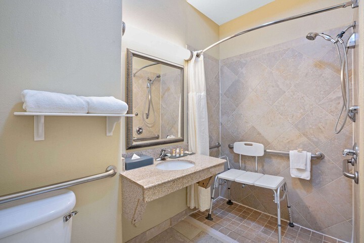 Clean Restrooms