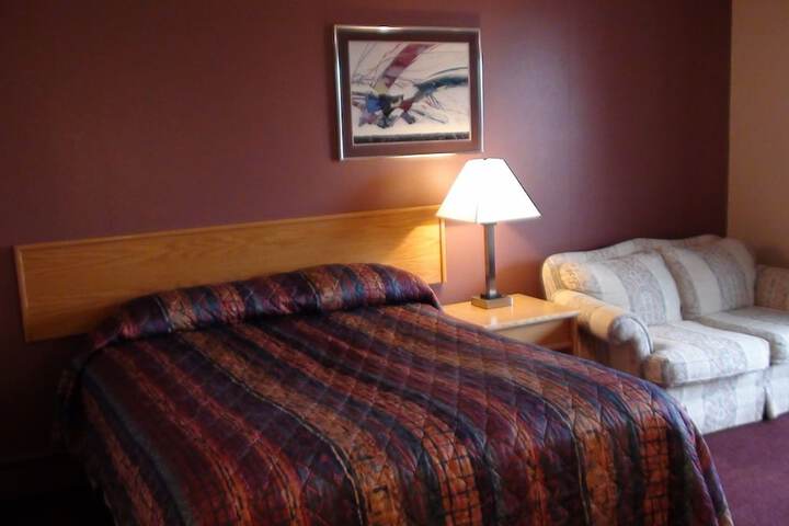 Room 11 of 22