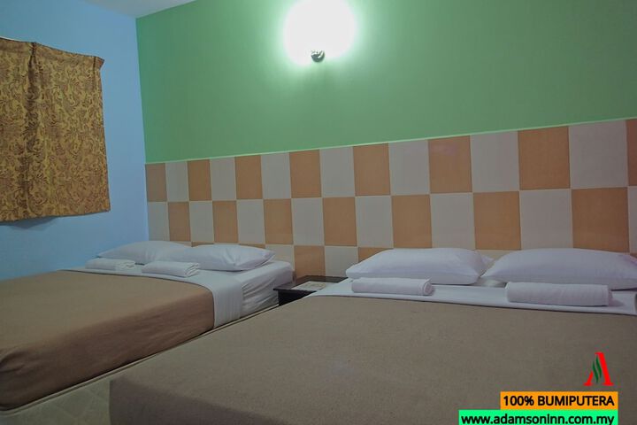 Room 10 of 30