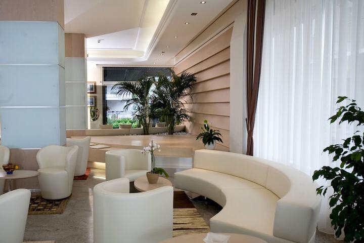 Lobby Photos