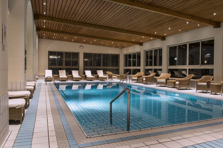 Hotel with Pool