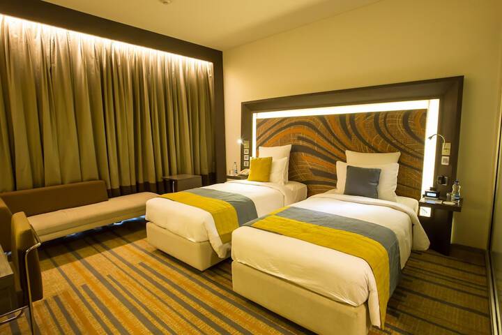 Room 21 of 126