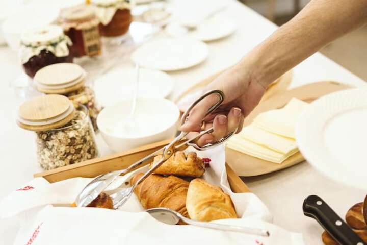 Breakfast/Coffee Service 58 of 92