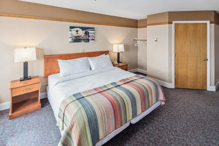 Room 103 of 184