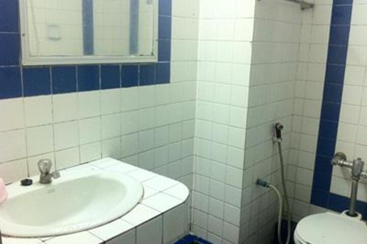 Lanna Inn Hotel