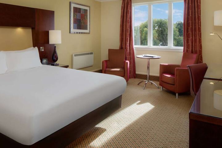 Room 64 of 204