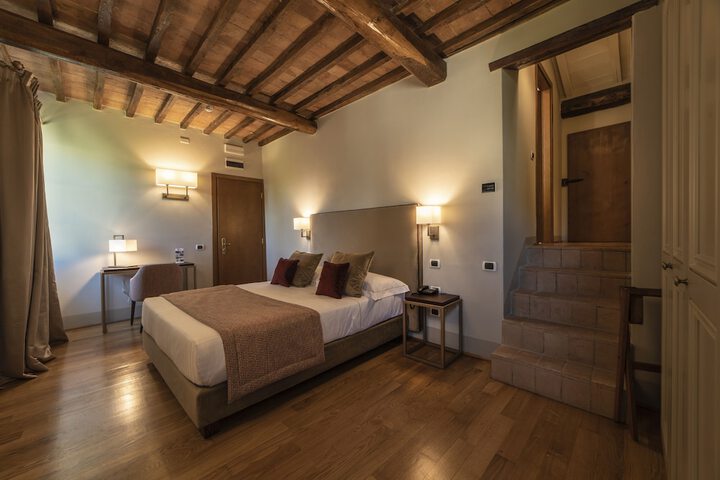 Room 4 of 59