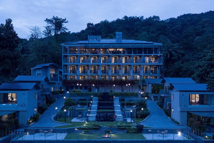 Niraamaya Retreats Samroha Athirappilly