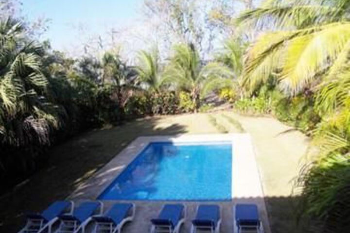 Pool 140 of 163