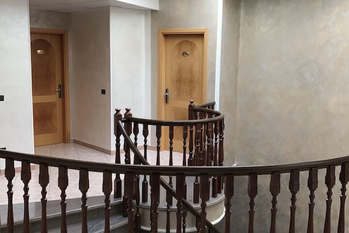 Ballroom/Hall 61 of 81