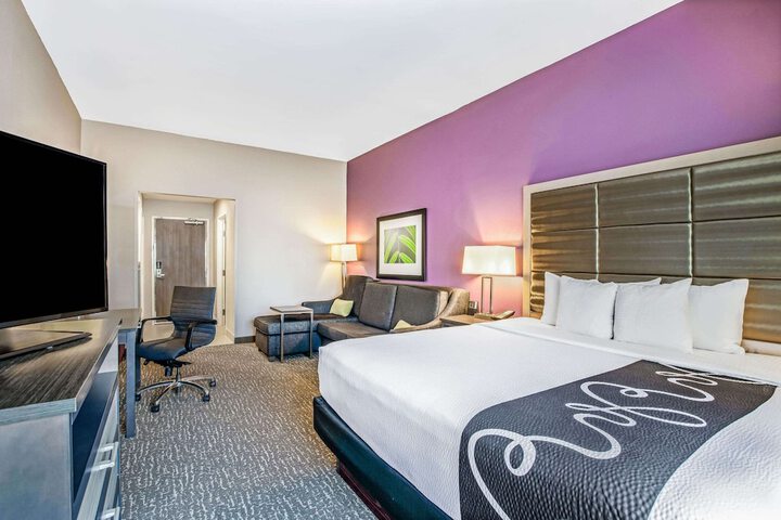 Room 15 of 31