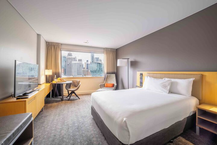 Room 17 of 220