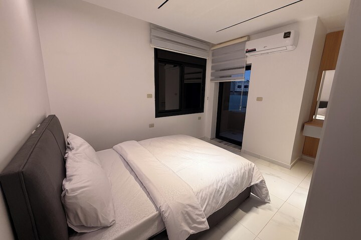 Room 14 of 43