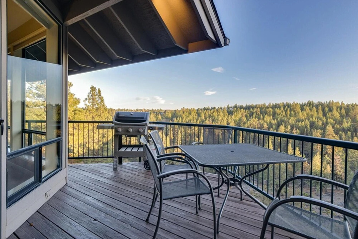 Terrace/Patio 6 of 19