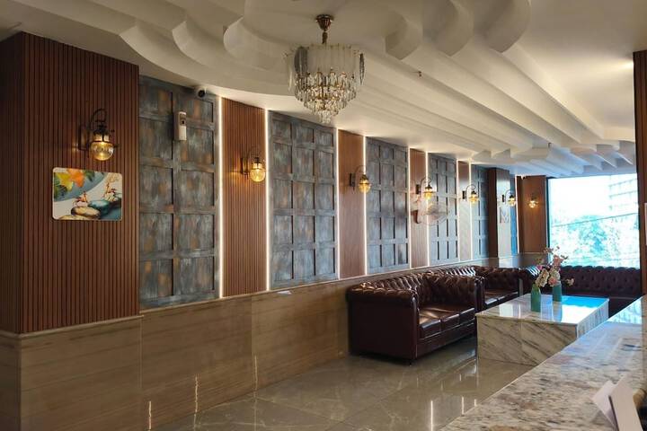THE HIGH POINT INN & SUITE