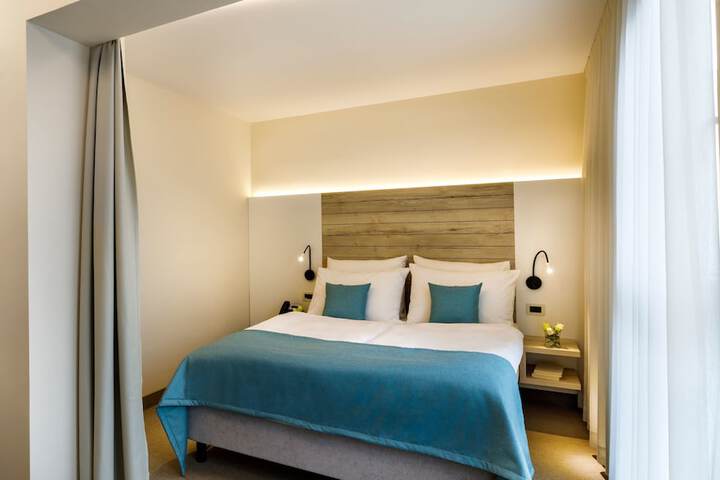 Room 15 of 75