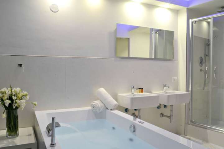 Bath Photo