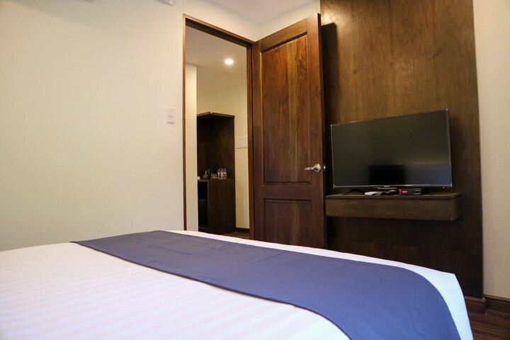 Room 17 of 57