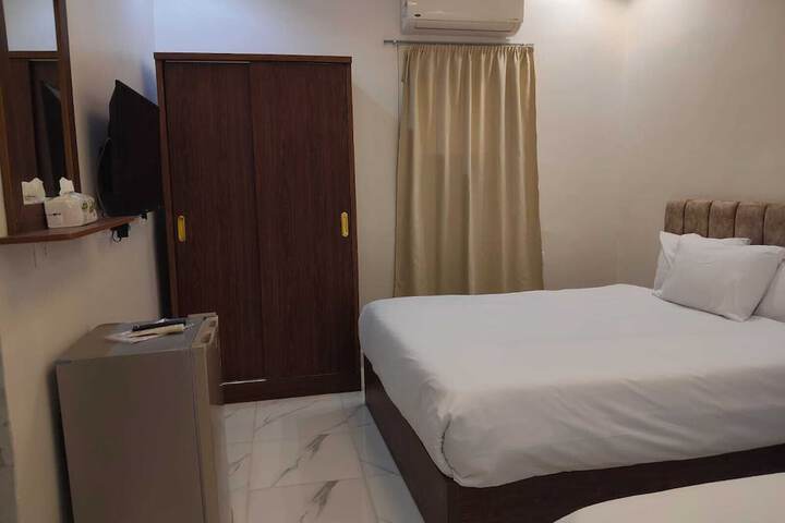Room 54 of 84