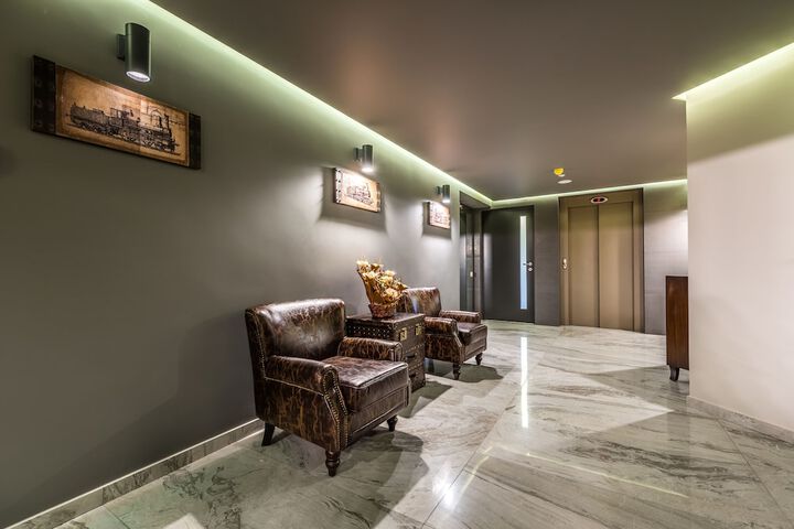 Lobby sitting area