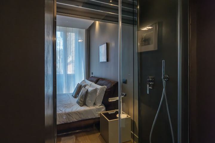 Room 21 of 26
