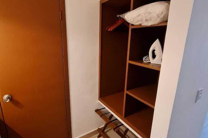 Room 20 of 36