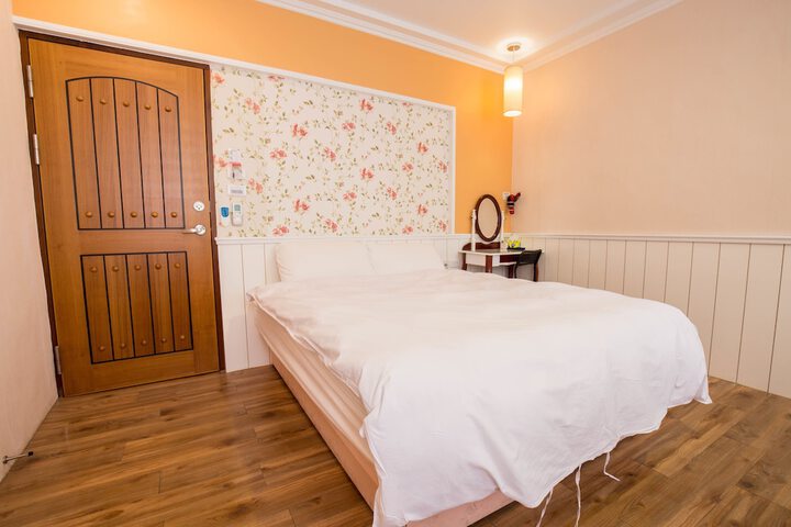 Room 21 of 39