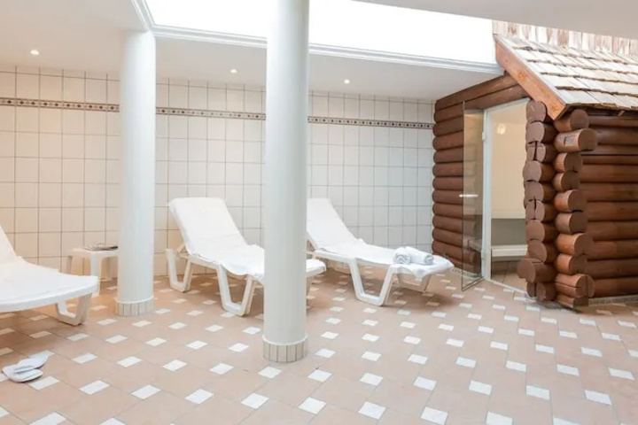General 8 of 12