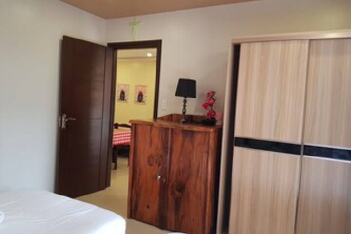 Ballroom/Hall 12 of 39