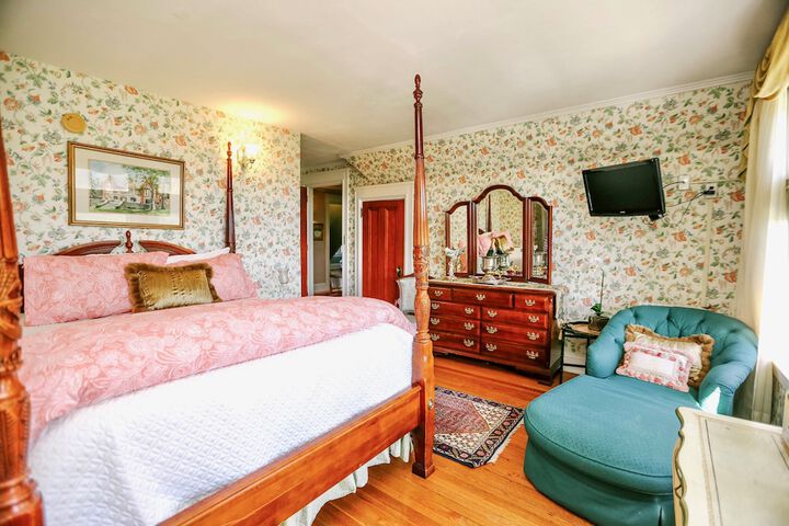 Room 7 of 288