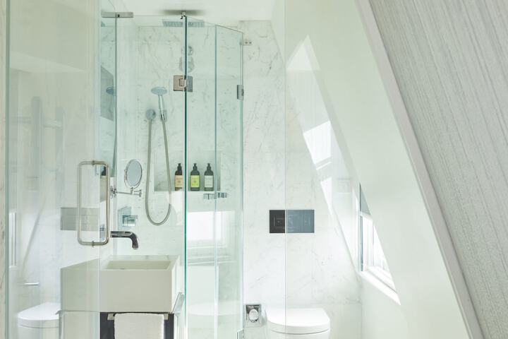 Bath Interior