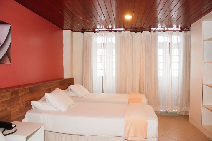 Room 5 of 47