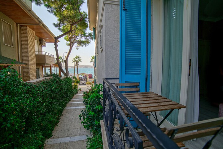 Terrace/Patio 83 of 85