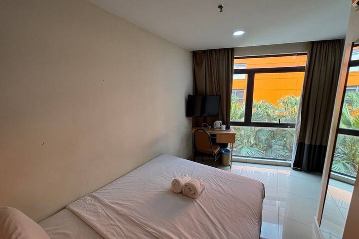 Room 15 of 101