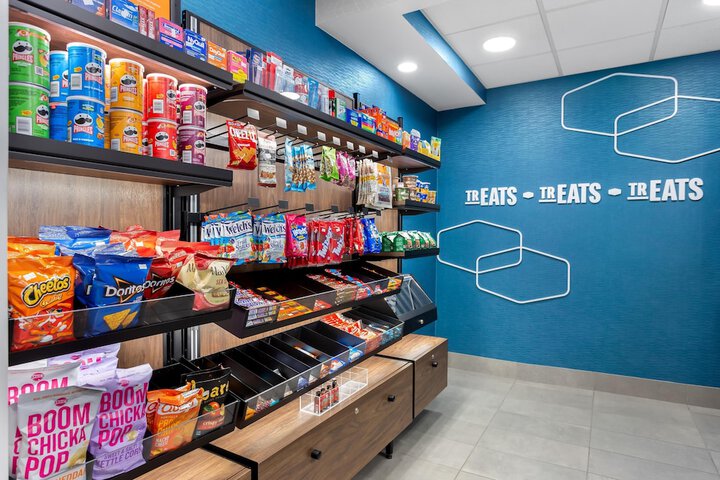 Snack bar
