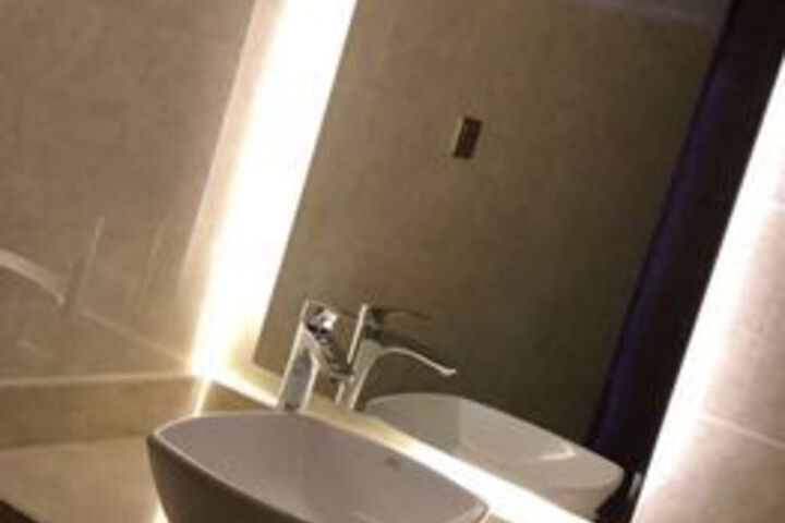 Room 4 of 22