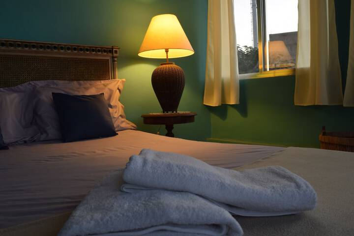 Room 3 of 18