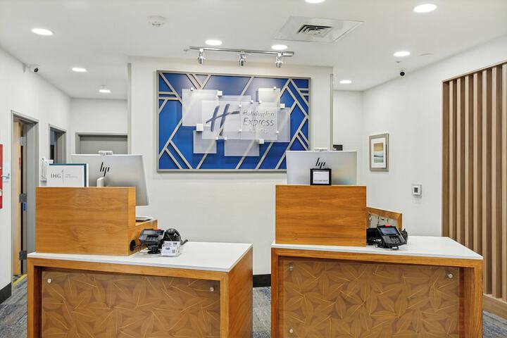 Guest Lobby