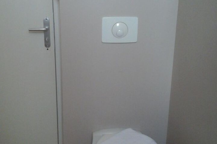 Room 40 of 93