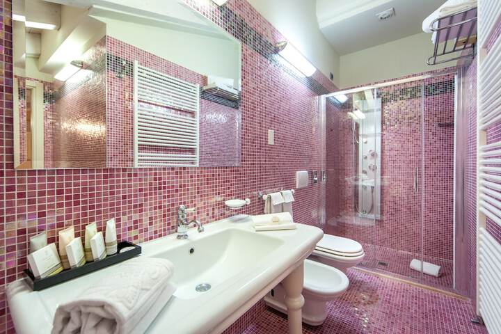 Bathroom Interior Photo