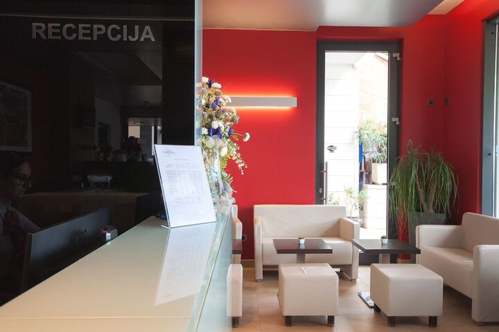 Guest Lobby